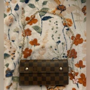 Louis Vuitton Accordion Wallet